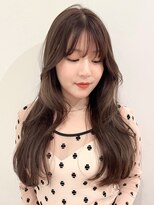 ローネス(LONESS)&nbsp;透明感溢れるブラウンベージュ【表参道/青山】