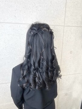 ゴート アミティ(G.O.A.T AMITY) ガーリースタイル/心斎橋/ヘアメ/セットサロン