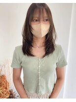 リリ バイ クローバー(lili by CLOVER)&nbsp;レイヤーカット/オリーブブラウン/大人前髪/シースルーバング