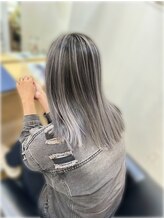 ヘアーバイフォーク 琴似店(Hair by VORK) シルバーバレイヤージュ