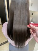 小顔 フェミニンロング メルティーカラー 似合わせカット"