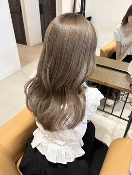 アモレット(amoretto) 【amoretto_mina】透明感カラー/髪質改善/艶髪