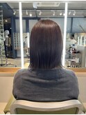 バッサリ切りっぱなしボブ