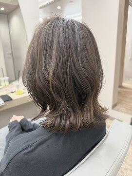 レーヴバイリコ 三軒茶屋(Reve by liko) くびれボブ/レイヤーカット/グレージュ/三軒茶屋