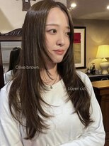 アーカイブ(Archive) レイヤーカット×オリーブブラウン/バタフライカット