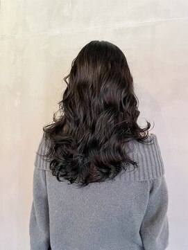 ヘアサロン エン(hair salon en.) 高めにかけたデジタルパーマスタイル