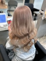 ラピス 福岡天神店(Lapis)&nbsp;ホワイトミルクティーグレージュベージュ