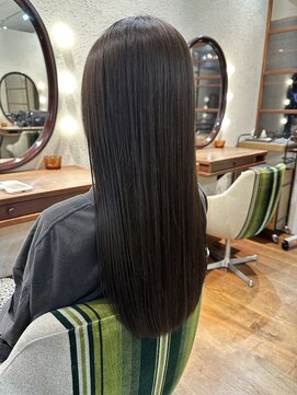 エルサフィロ キタハマ(el zafiro kitahama) 20×30×40代×透明感×髪質改善×抗酸化×水素ケア×グレージュ