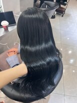 ユーフォリア 池袋東口駅前店(Euphoria)&nbsp;【Euphoria MITSUKI】重たくない黒髪♪艶感ネイビーブラック