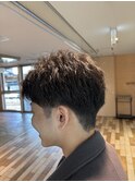 刈り上げマッシュ　なみまきパーマ