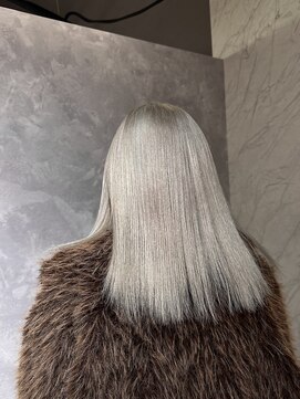 エンカウントバイマハロ 千葉(encount by mahalo) ホワイトシルバー