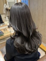 プラグ バイ ネオリーブ(plug by neolive)&nbsp;ミディアムレイヤーカット×髪質改善[髪質改善/縮毛矯正/韓国]T