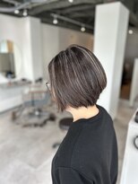 エルピス 大和店(elpis)&nbsp;ダメージを最小限に抑えた白髪ぼかしハイライト