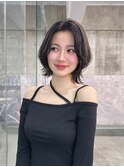 前髪なし外ハネボブ骨格ひし形レイヤーカットイメチェンミディ