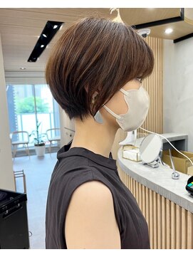 ロンドプロフィール 浦和(Lond profil) 蒲生優 【大人かわいいヘア、丸みショート】