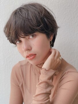 エルア 辻堂(LR.) 大人ハイライト/シークレットハイライト/抜け感ベージュショート