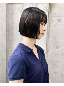 サクラ オモテサンドウ(SAKURA) ミニボブ 顔周りカット 顎ラインボブ