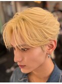 ミルクティーブロンド×センターパート