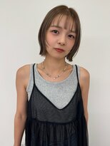 ヤウ(YAU) レイヤーボブ