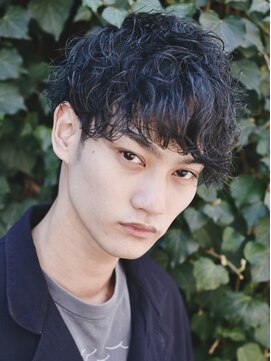 バイフィフス 原宿/表参道(by fifth) マッシュショート/ハイスパイラルパーマ/黒髪/ツーブロック ○