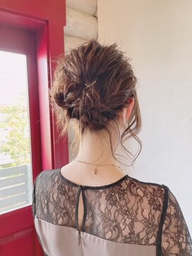 クレエ ヘアー デザイン(creer hair design) 大人可愛いアップスタイル結婚式二次会お呼ばれイベント20代30代