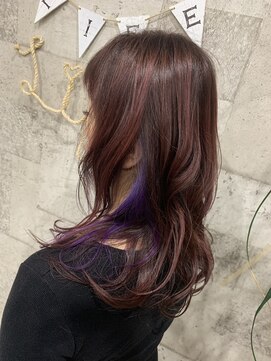 ヘアーメイクスタジオ ライフセカンド(HAIR MAKE STUDIO LIFE 2ND) インナーカラー パープル フェミニティーピンク