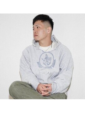 ワンワンオー バーバーショップ コンチネンタル(@110 BARBER SHOP continental) FADEカット