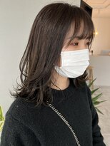 イロ(iro.)&nbsp;オリーブベージュ×ミディアムレイヤー