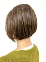 クオリス 上板橋店(QUALIS)&nbsp;20代30代40代大人女性ブリーチハイライト/丸み前下がりボブ