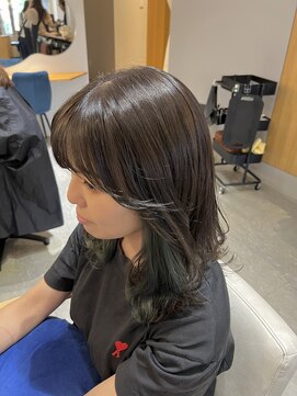 パラゴ(PARAGO.) 《緑橋/城東区/女性サロン》インナーカラー×オリーブミント