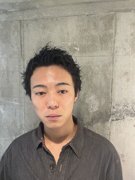 ヒリ(hiri) メンズパーマ