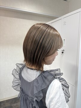 ハク(HAKU) ベージュカラー