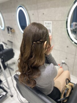 ヘア サロン クラン 東心斎橋店(hair salon clan) ねじりハーフツイン