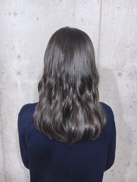 サロンドミルク 原宿(salon de MiLK) パールグレー