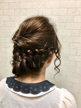 ルミエール(Lumiere) 編みおろしアレンジ