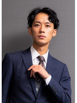 エヌドットバーバー ヒロオ(N.BARBER HIROO) くせ毛風センターパート