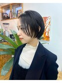 ショートボブ/ニュアンスカラー/イヤリングカラー
