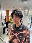 <オバマ>カジュアルなお洒落に相性◎メンズ黒髪ニュアンスパーマ