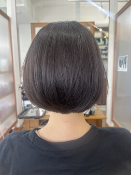 グロウトヨサキワン(GLOW TOYOSAKI ONE) ミニボブ