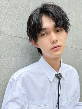 オグジュアリー 表参道(aux.) ラグジュアリーカルマパーマ 2024