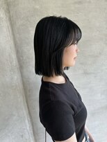 アイエムケイ(IMK)&nbsp;ツヤブラック＋顔まわりのあるボブ