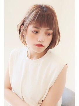 アイ(I.) 【 Ｉ. 】30代からのナチュラル前下がりショートボブ　川口