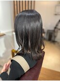 ナチュラル外ハネスタイル