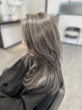 リリ(RiRi) グレージュハイライトレイヤー