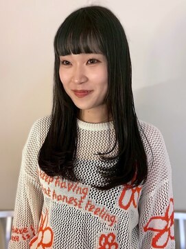 ユニバイリサ 天神大名店(uni by risa) 前髪カット レイヤーカット ローレイヤー 顔周りカット 艶髪