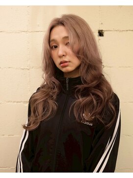 ランプ 代官山(the lamp) ハッシュカットレイヤーハイトーンアッシュベージュウルフカット