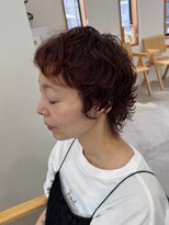 コハク(kohak)&nbsp;束感ウルフパーマ×襟足レイヤー