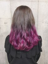 サロンドミルク 原宿(salon de MiLK)&nbsp;アッシュベージュからパープルのグラデーションカラー