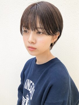 ミィ 表参道(mee.) 【mee.】 クールショートピンクベージュシルバーカラー