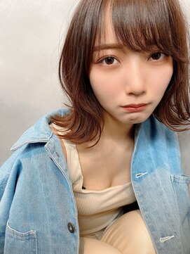 イーラ(era) 大人可愛い/小顔/外ハネボブ